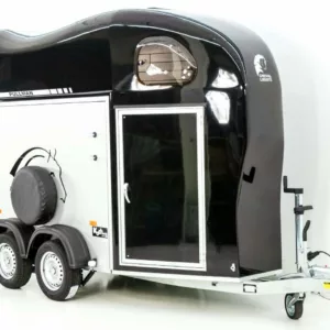 Cheval Liberte Pferdeanhänger GOLD One 1,5er| Pullmann-Fahrwerk| Sattelkammer| schwarz-Neu