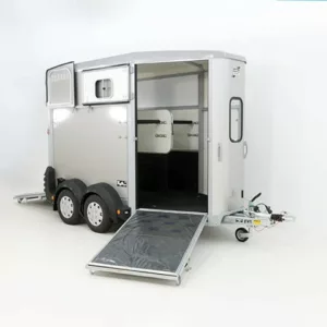 Ifor Williams Pferdeanhänger HB506|Frontausstieg|Klappenkombi|silber-Neu