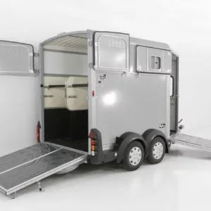 Ifor Williams Pferdeanhänger HB511|Heckklappen-Türkombination|silber-Neu