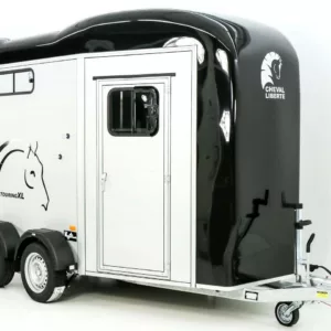 Cheval Liberte Pferdeanhänger Touring XL Country|Sattelkammer|Frontausstieg|schwarz-Neu