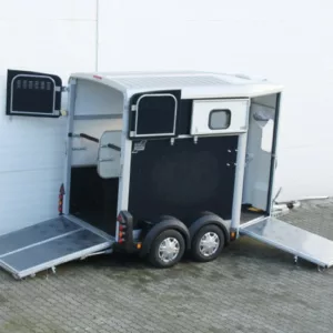 Ifor Williams Pferdeanhänger HB506|Frontausstieg|Klappenkombi|schwarz-Neu